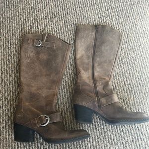 Born Leather Boots size 8